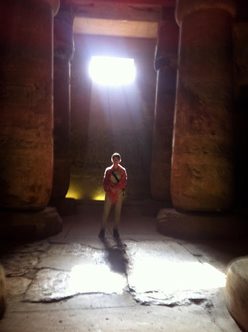Templet i Abydos. Platsen där Osiris huvud enligt legenden återfanns.